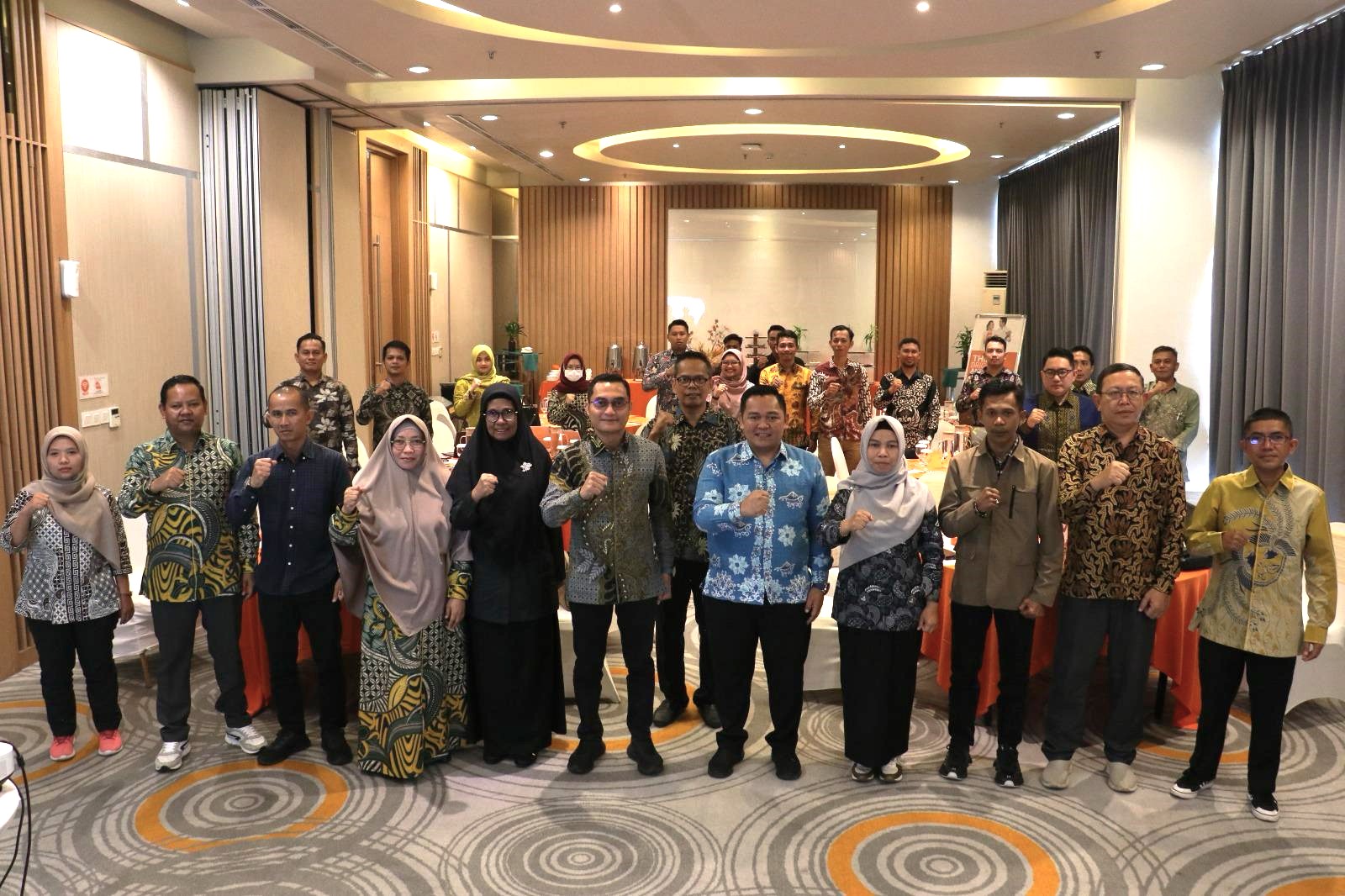 Bawaslu Kepri Gelar Rapat Koordinasi Evaluasi Penanganaan Pelanggaran dan Validasi Data Pelanggaran 