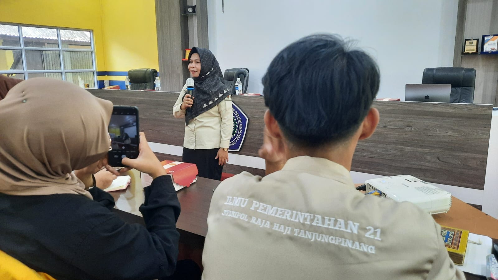 Bawaslu Kepri Berikan Pembekalan KKN Tematik Pengawasan Pilkada kepada 80 Mahasiswa 