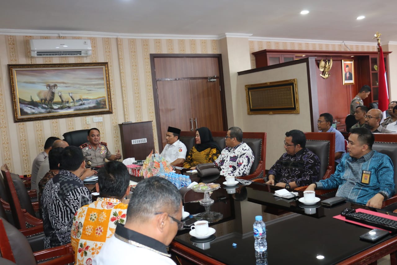 Matangkan Persiapan Pilkada 2020, Bawaslu Kepri Audiensi Bersama KPU Kepri dan Polda Kepri