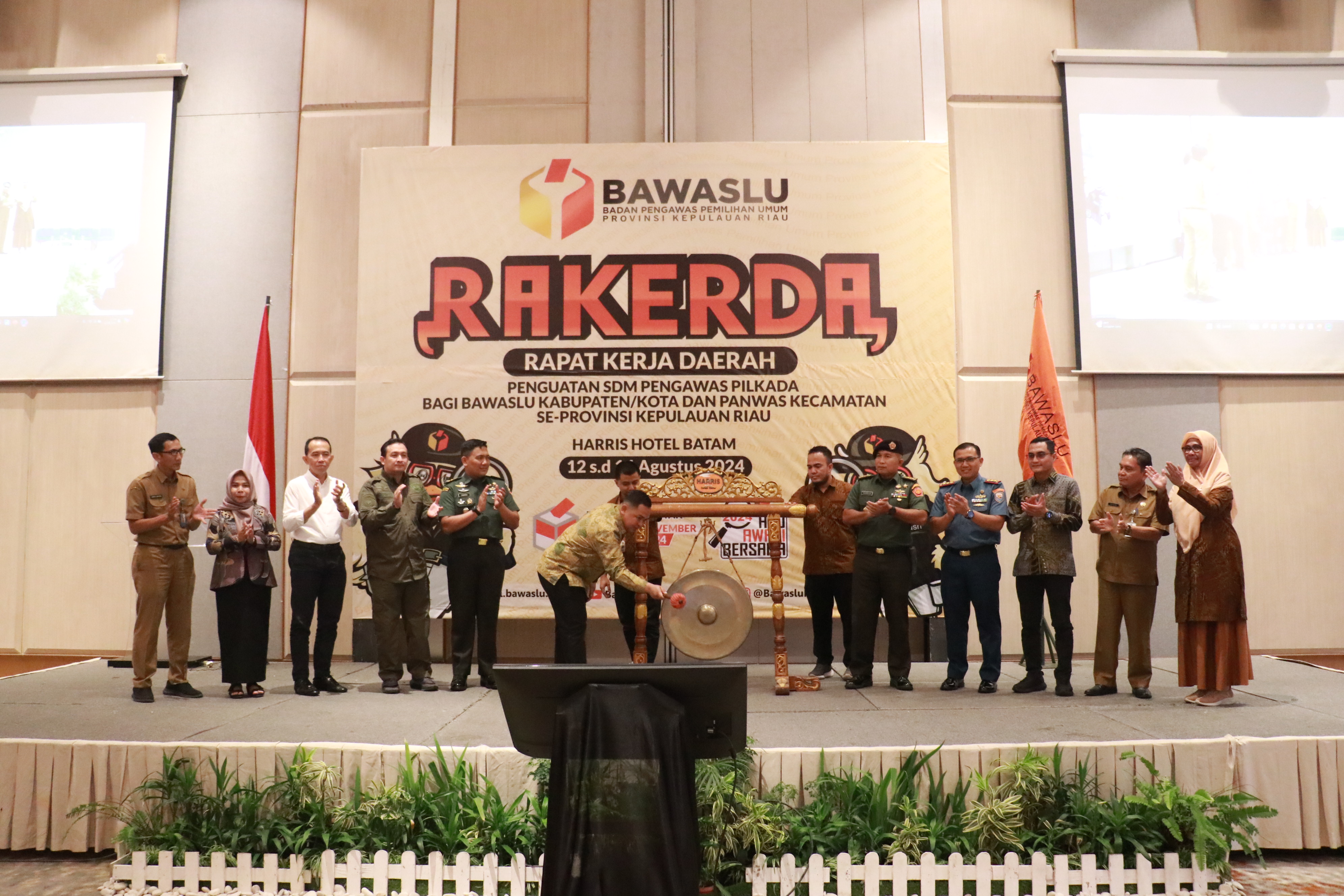 Panwascam se-Provinsi Kepri Ikuti Rakerda, Zulhadril: Setiap Kerja Pengawasan Harus Hasilkan Data