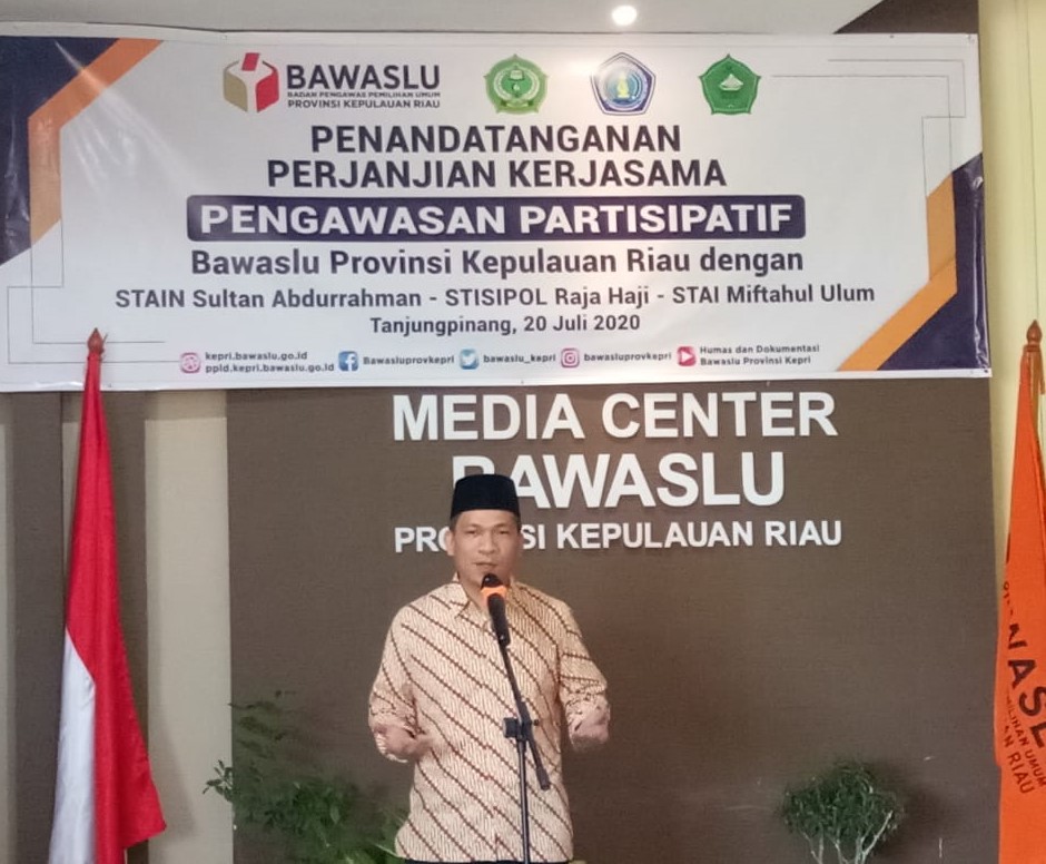 Tindak Lanjut MoU, Bawaslu Kepri Lakukan Penandatanganan PKS dengan 3 PT di Tanjungpinang
