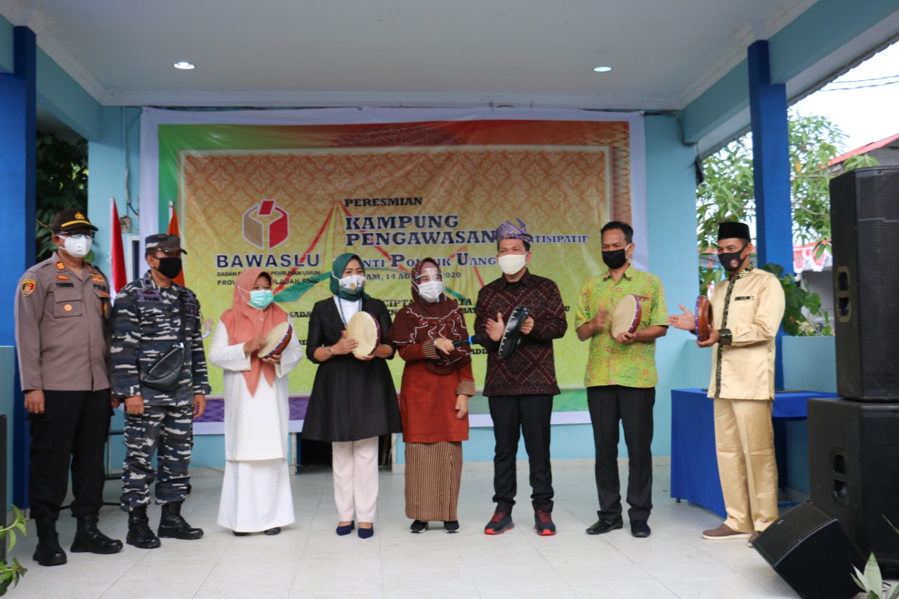 Bawaslu Kepri Resmikan Kampung Pengawasan Partisipatif Anti Politik Uang di Batam