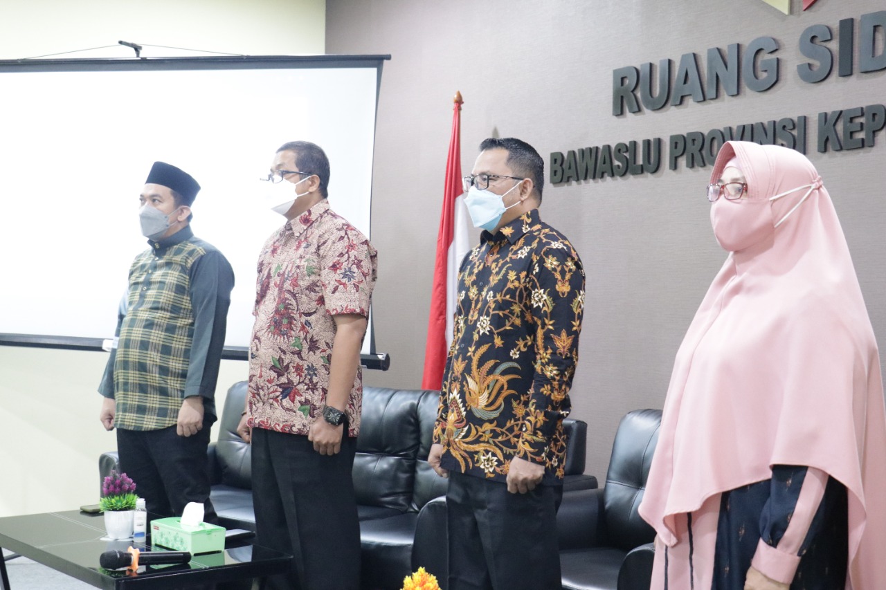 Samakan Persepsi Menghadapi Pemilu 2024, Bawaslu Kepri Selenggarakan Rakernis Penyelesaian Sengketa