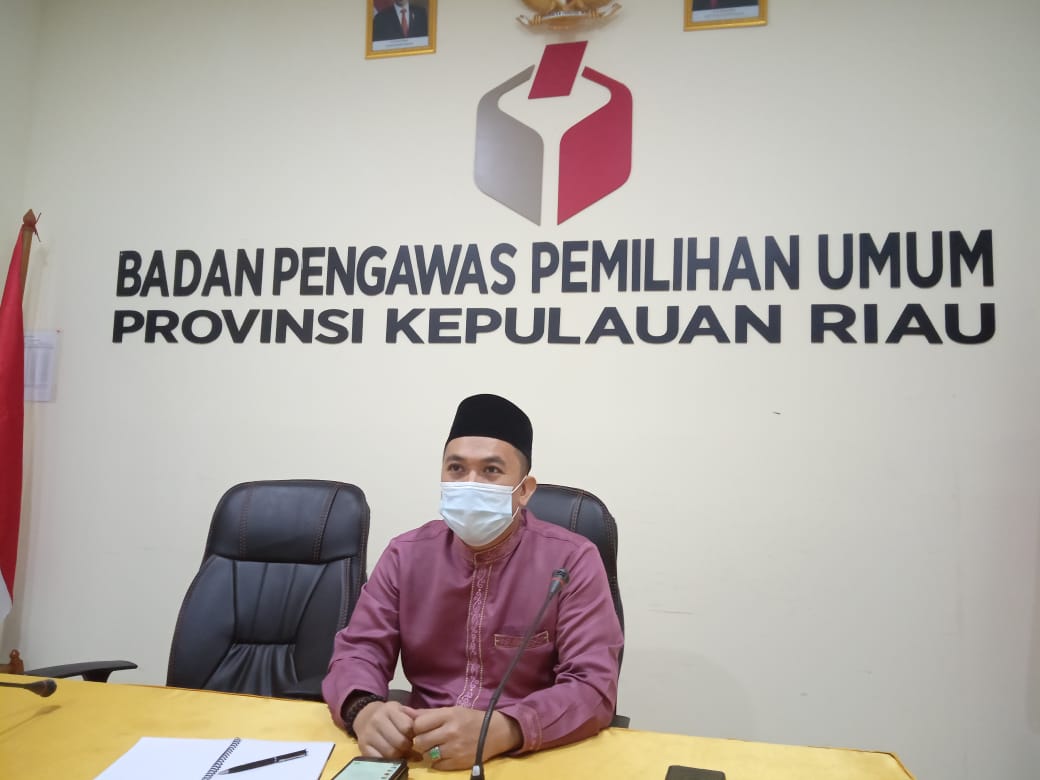 Penguatan Kapasitas Divisi Pengawasan Bawaslu Kepri Pada Masa Pandemi Covid-19 Melalui Forum Diskusi