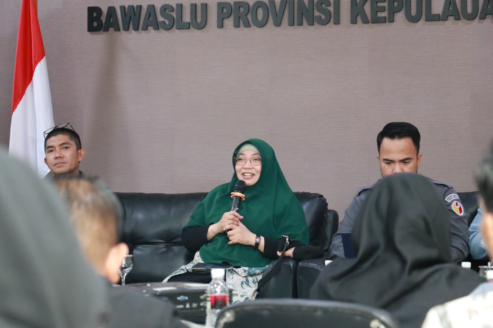 Rapat Evaluasi Penetapan Dapil & Pemutakhiran Daftar Pemilih Digelar Oleh Bawaslu Kepri