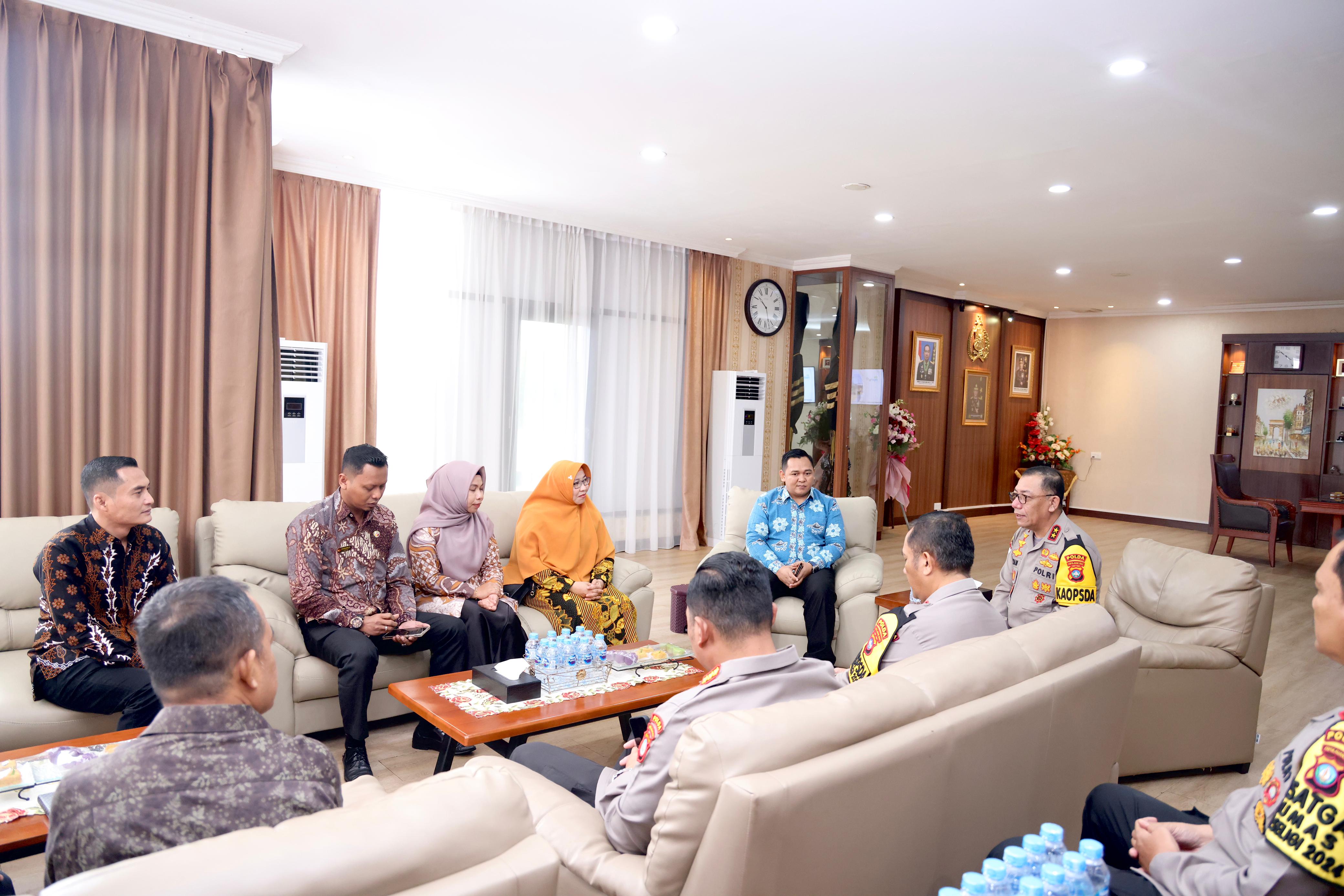 Semakin Dekatnya Hari Pemungutan Suara, Bawaslu Kepri dan Polda Kepri Menggelar Rapat Koordinasi 