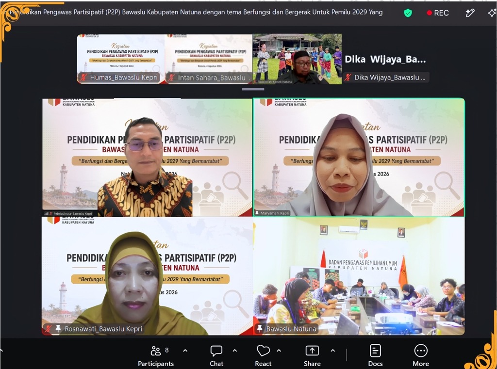 Anggota Bawaslu Provinsi Kepulauan Riau Maryamah, Rosnawati, dan Febriadinata sebagai narasumber untuk memperkuat kapasitas kader pengawas partisipatif dalam mengawal pelaksanaan Pemilu 2029.