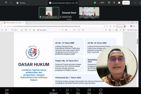 Febri Narsum