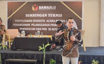 Bawaslu Kepri Berikan Bimtek Terkait Sengketa Proses & Sengketa Hasil Kepada Panwascam & PKD