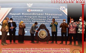 Sambut Pilkada Serentak 2020, Bawaslu Kepri Gelar Seminar Bertajuk Review UU Pilkada & UU Pemilu