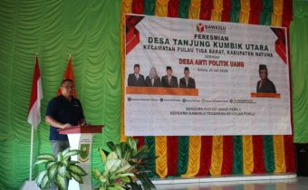 Resmikan Desa Anti Politik Uang,Fritz Harapkan Dapat Memacu Semangat Masyarakat Menolak Politik Uang