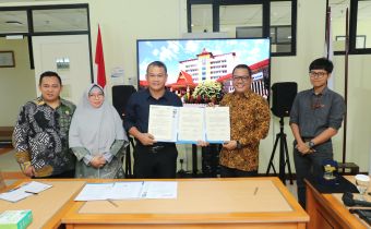Bersama Politeknik Negeri Batam, Bawaslu Provinsi Kepulauan Riau Menandatangani MoU & MoA