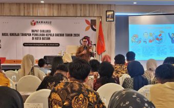 Bawaslu Kepri Paparkan Evaluasi Kinerja Pengawasan Pilkada Tahun 2024 terhadap Panwascam Kota Batam
