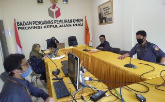 Bawaslu Kepri Lakukan Vidcon Sosialisasi Perbawaslu 2 Tahun 2020
