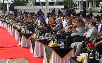 Ketua Bawaslu Kepri Hadiri Apel Gelar Pasukan Dalam Rangka Operasi Mantap Praja Seligi 2024 di Batam
