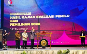 Bawaslu Kepri Ikuti Diseminasi Hasil Kajian  Evaluasi Pemilu dan Pemilihan 2024