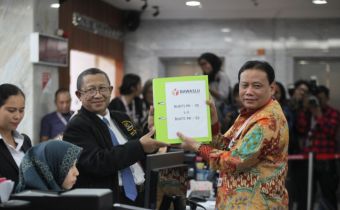Bawaslu RI Serahkan Keterangan Tertulis PHPU Pilpres ke MK