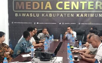 Bawaslu Kepri Tingkatkan Pengelolaan JDIH, Lakukan Monitoring & Supervisi di Bawaslu Kabupaten/Kota