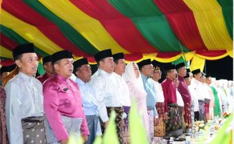 Ketua Bawaslu Provinsi Kepulauan Riau, Zulhadril Putra, menghadiri acara Penutupan Musabaqah Tilawatil Qur'an (MTQ) XII Tingkat Provinsi Kepulauan Riau Tahun 2026.