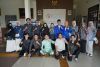 Anggota Bawaslu Provinsi Kepulauan Riau berfoto bersama kader Pengurus cabang PMII Tanjungpinang-Bintan dalam kegiatan Konsolidasi Demokrasi di Kantor Bawaslu Kepri